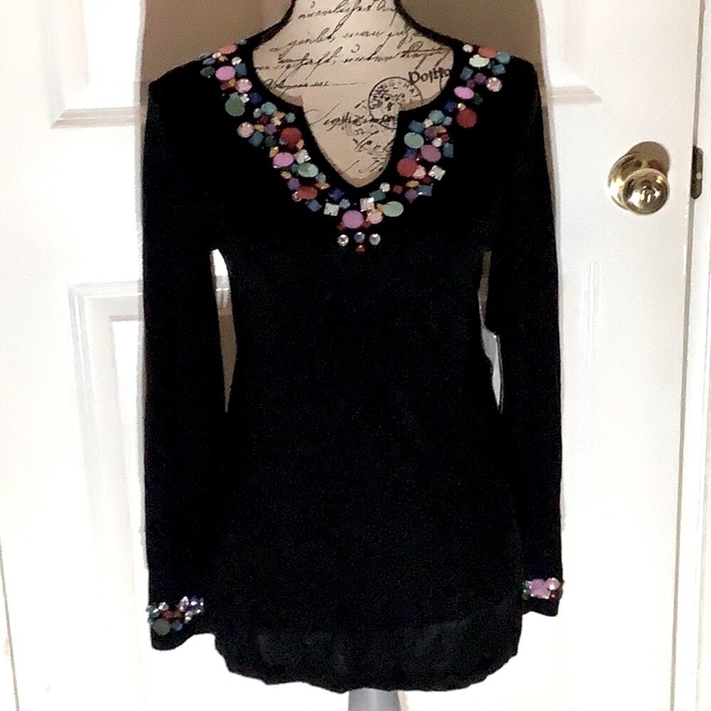 Sweater work black with stones and sequins.